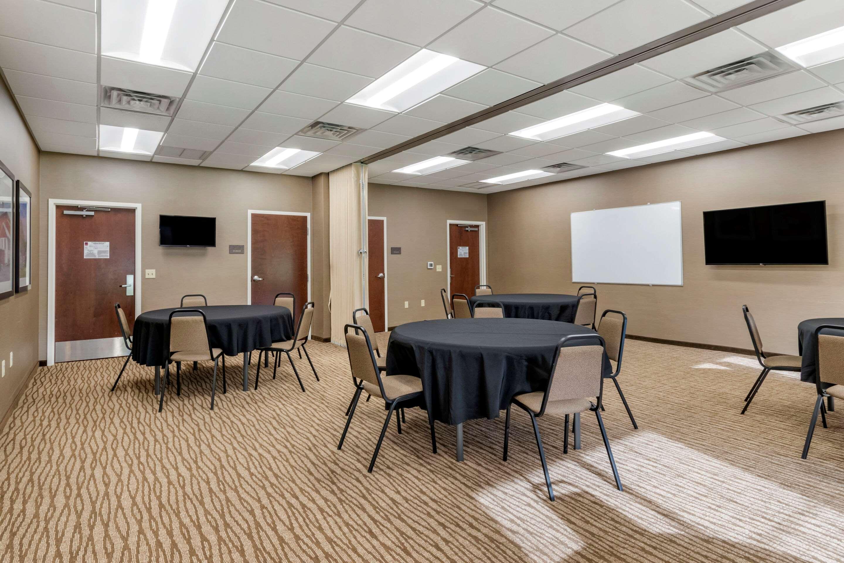 Comfort Suites Manheim - Lancaster Extérieur photo